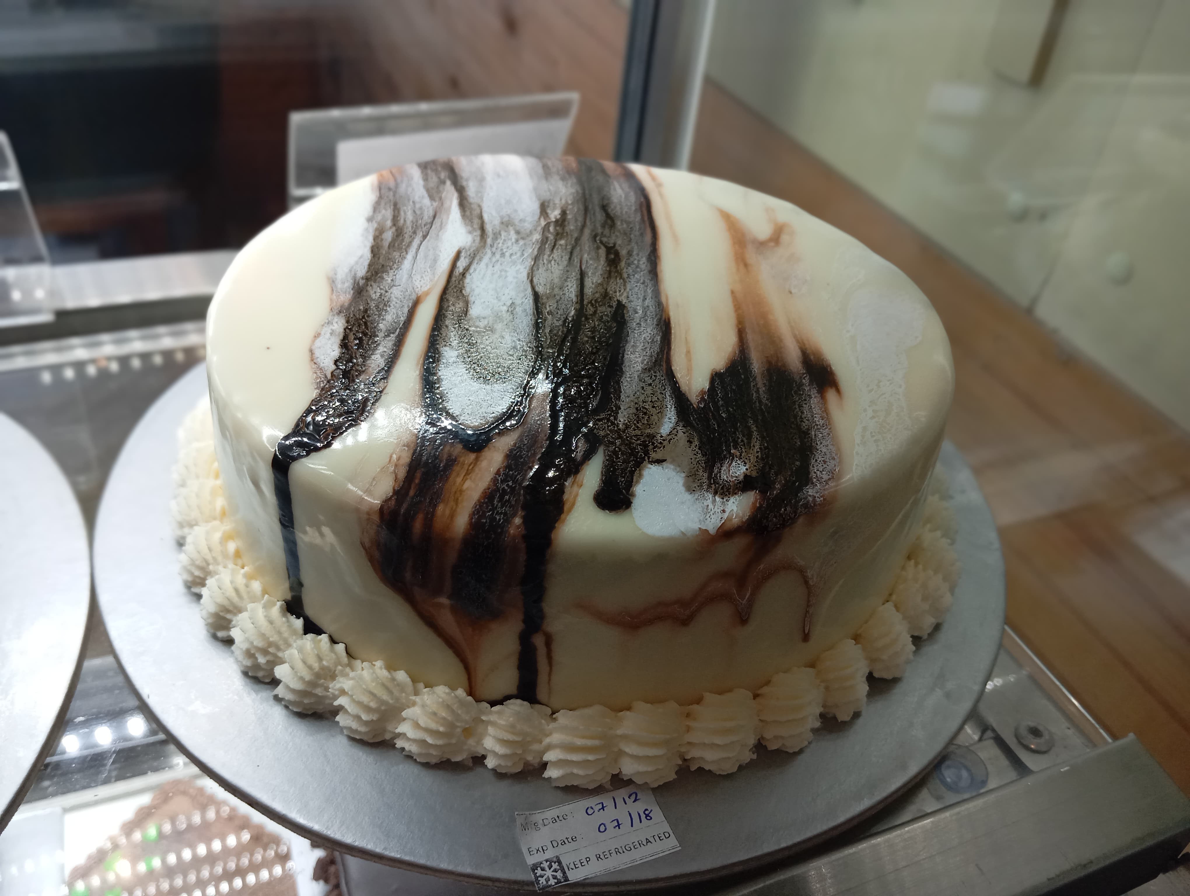 Marble Gateau